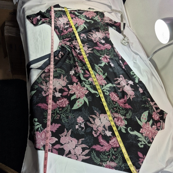 Ellen Tracy Floral 3/4 Sleeve Faux Wrap Dress Size M Vibrant Multicolor Midimax - Picture 7 of 13